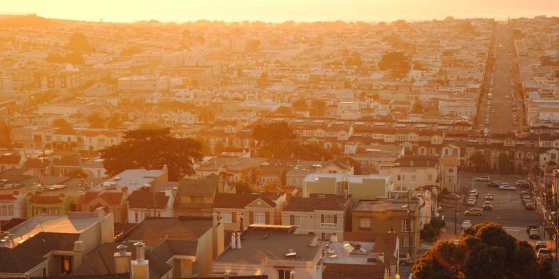 家居装饰新风向：未来主义与现代家具的融合与抉择