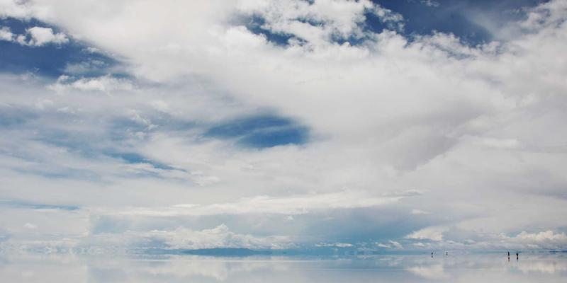 未来主义家居：当科技美学重塑生活空间